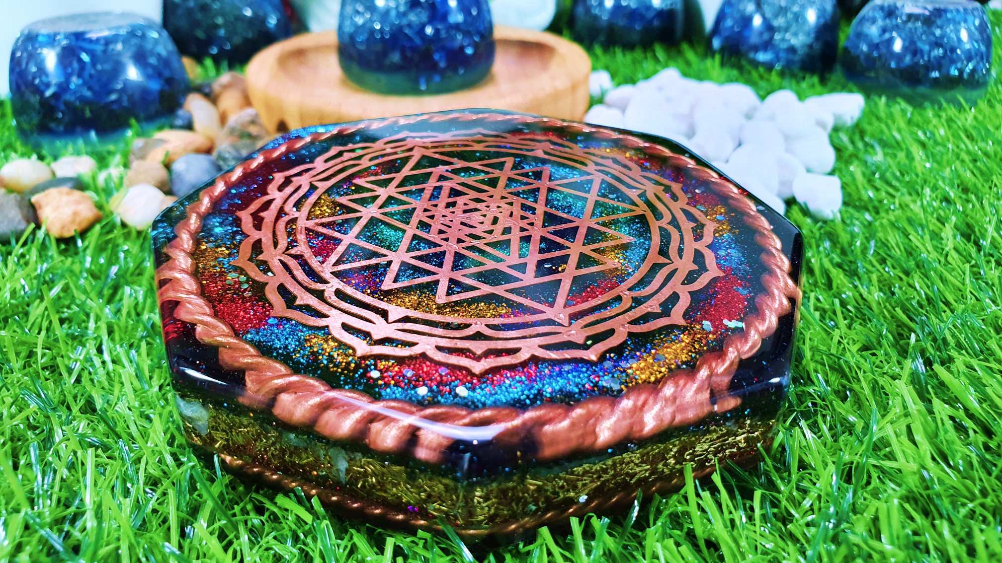 /storage/photos/1/!! Produk Orgonite Djawa/ORGONE OCTAGON DISC ~ SRI YANTRA COPPER (TRIPLE TENSOR RING)/3.jpg